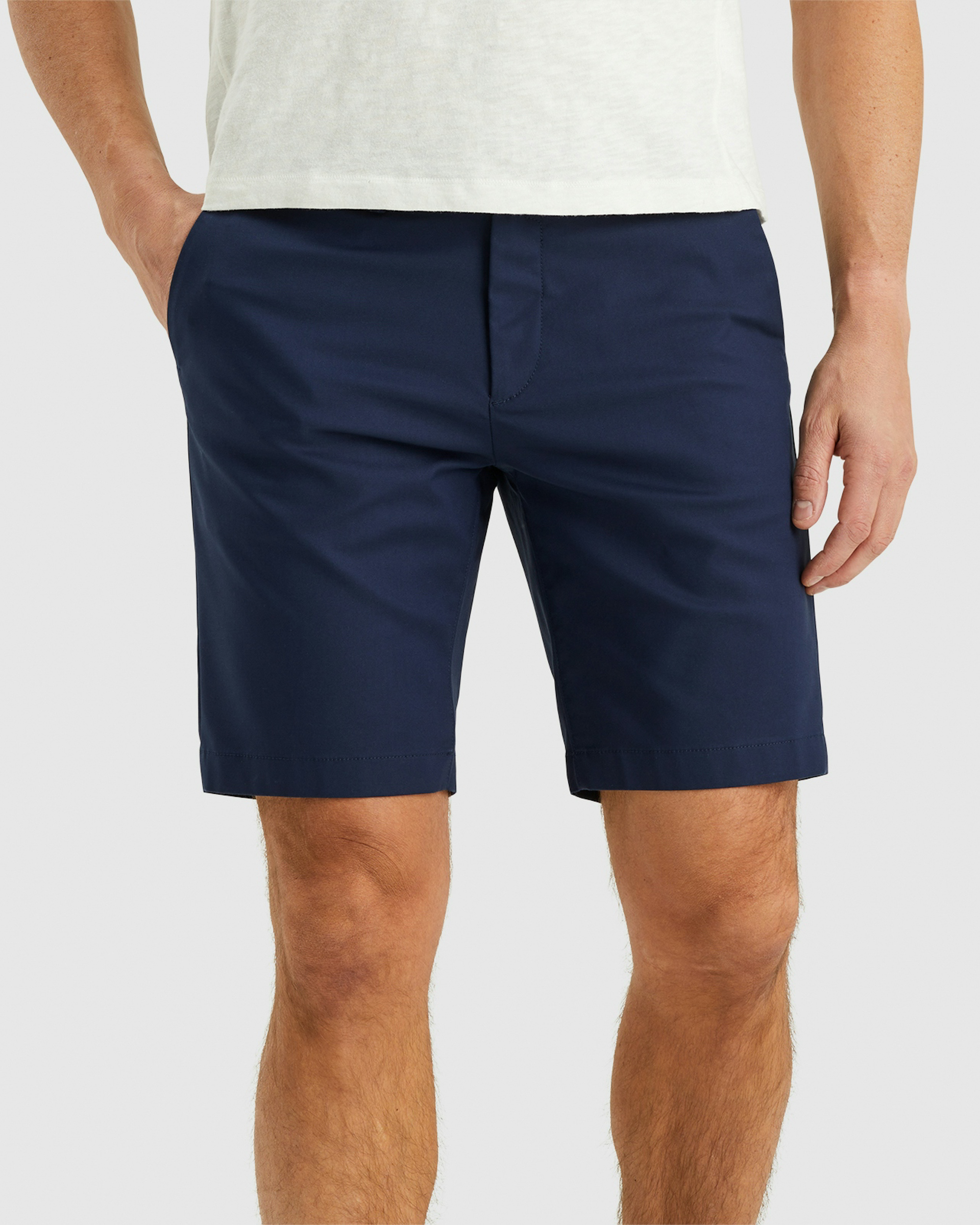 Cast Iron slim fit short Riser navy